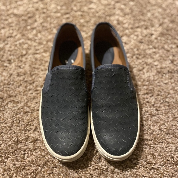 sofft slip on shoes